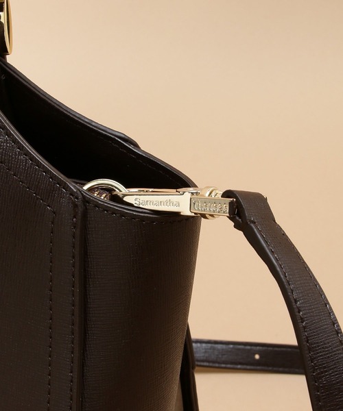 Samantha Thavasa(サマンサタバサ)の「バイカラーイタリアンスプレットレザートートバッグ 小サイズ(トートバッグ・レディース・ネイビー/ダークブラウン/グレイッシュベージュ・FREE)」の11枚目の写真