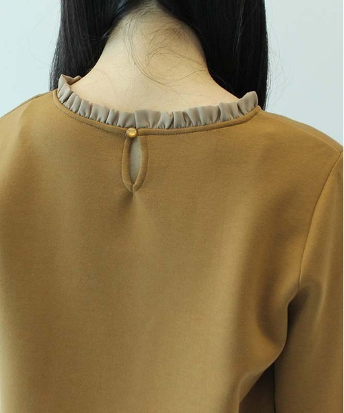 MB mint breeze(エムビーミントブリーズ)の「【M~5L大きいサイズ 】衿フリルレース使い カットソー(Tシャツ/カットソー・レディース・ベージュ/チャコールグレー/ブラウン・3L/M/L/LL/4L/5L)」の14枚目の写真