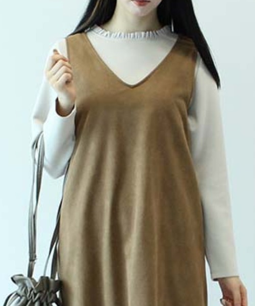 MB mint breeze(エムビーミントブリーズ)の「【M~5L大きいサイズ 】衿フリルレース使い カットソー(Tシャツ/カットソー・レディース・ベージュ/チャコールグレー/ブラウン・3L/M/L/LL/4L/5L)」の16枚目の写真