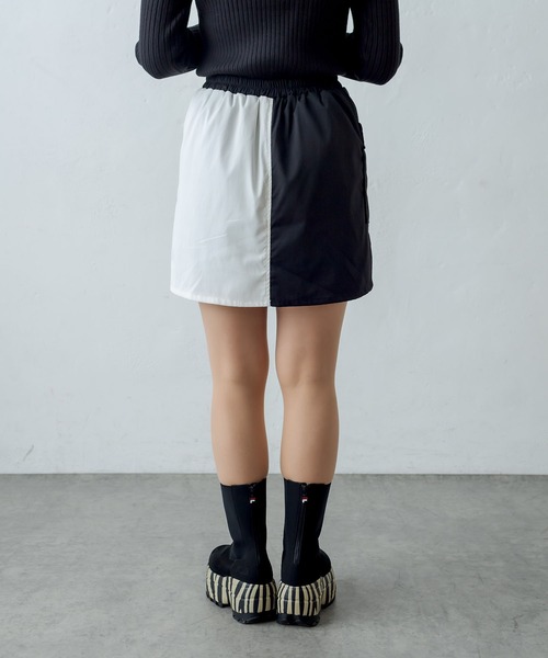 RASVOA(ラスボア)の「モノトーンミニスカート(スカート・レディース・ブラック・FREE)」の6枚目の写真