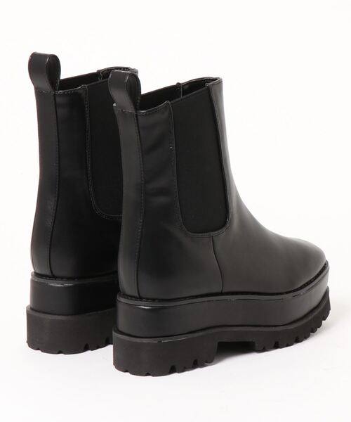 DULCIS REGALO（ドルキス レガロ）の「DulcisRegalo(ドルキスレガロ)二段底サイドゴアショートブーツ（ブーツ・レディース・ブラック・LL/M/L/S）」の2枚目の写真
