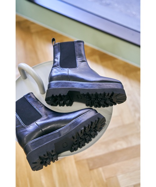 DULCIS REGALO（ドルキス レガロ）の「DulcisRegalo(ドルキスレガロ)二段底サイドゴアショートブーツ（ブーツ・レディース・ブラック・LL/M/L/S）」の15枚目の写真