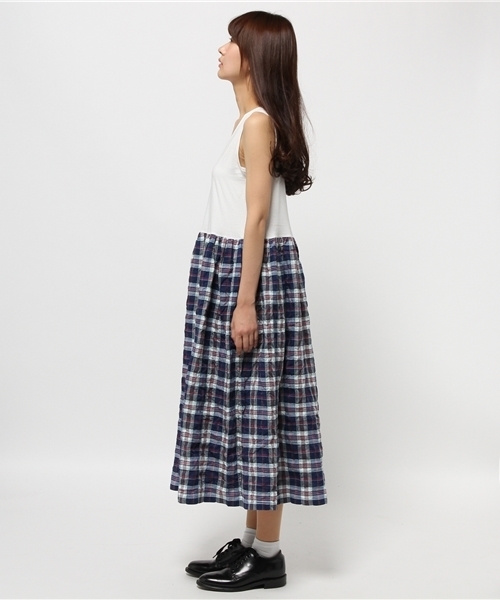 BEAMS BOY(ビームスボーイ)の「BEAMS BOY / 切り替え タンクトップ ワンピース 15SS(ワンピース・レディース・ホワイト/グレー・ONE SIZE)」の4枚目の写真