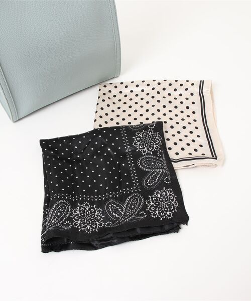 cache cache（カシュ カシュ）の「カシュカシュ cachecache / WEB限定チェンジスカーフA4縦型トートバッグ（トートバッグ・レディース・サックスブルー/ライトグレー/ベージュ系その他/ラベンダー/ブラック・FREE）」の6枚目の写真