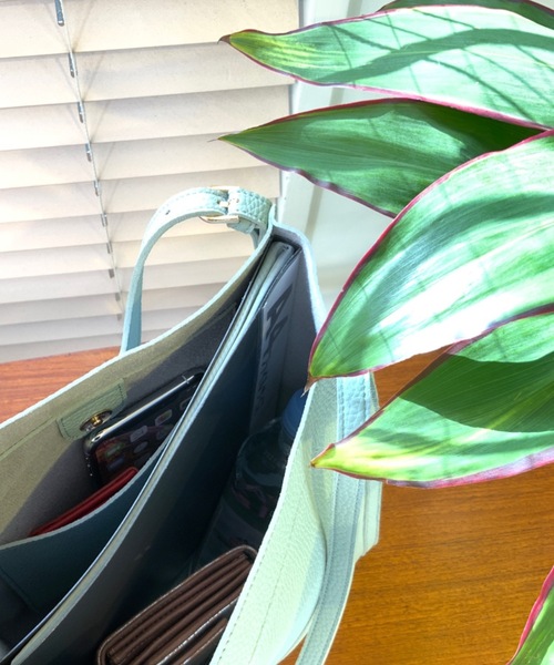 cache cache（カシュ カシュ）の「カシュカシュ cachecache / WEB限定チェンジスカーフA4縦型トートバッグ（トートバッグ・レディース・サックスブルー/ライトグレー/ベージュ系その他/ラベンダー/ブラック・FREE）」の13枚目の写真