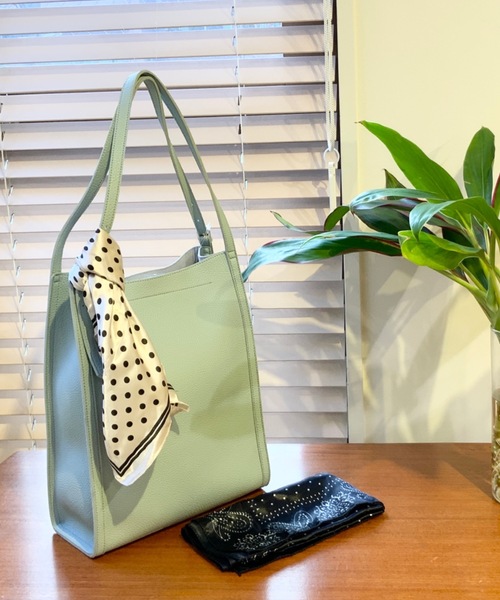 cache cache（カシュ カシュ）の「カシュカシュ cachecache / WEB限定チェンジスカーフA4縦型トートバッグ（トートバッグ・レディース・サックスブルー/ライトグレー/ベージュ系その他/ラベンダー/ブラック・FREE）」の16枚目の写真