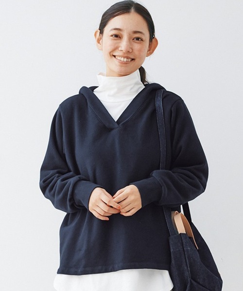 and myera（アンド マイラ）の「ａｎｄ　ｍｙｅｒａ　ベーシックじゃないパーカー（パーカー・レディース・ホワイト/ネイビー・X-LARGE/MEDIUM/LARGE）」の2枚目の写真