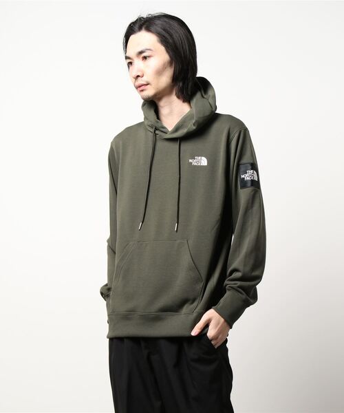 THE NORTH FACE(ザノースフェイス)の「【THE NORTH FACE / ザ ノースフェイス】 SQUARE LOGO HOODIE(パーカー・メンズ・チャコールグレー/ブラック/カーキ・MEDIUM/LARGE/X-LARGE)」の3枚目の写真