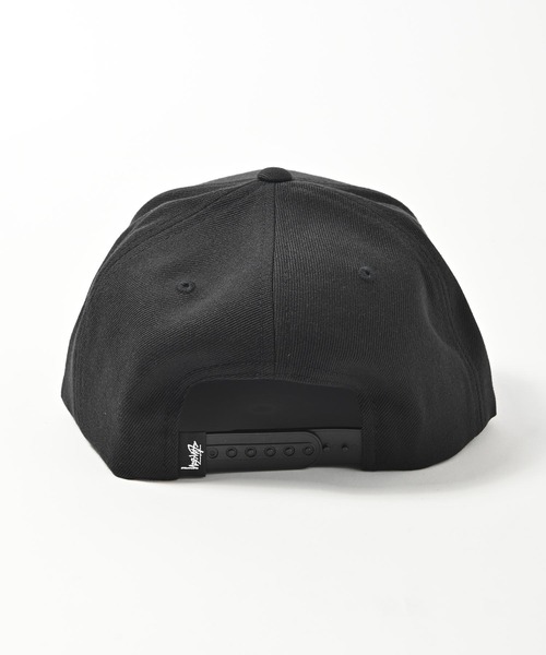 STUSSY（ステューシー）の「STUSSY (ステューシー)  BASIC STOCK SNAPBACK CAP（キャップ・メンズ・ブラック・FREE）」の6枚目の写真