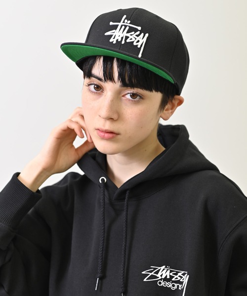 STUSSY（ステューシー）の「STUSSY (ステューシー)  BASIC STOCK SNAPBACK CAP（キャップ・メンズ・ブラック・FREE）」の13枚目の写真