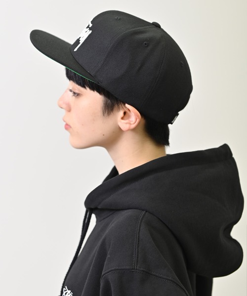 STUSSY（ステューシー）の「STUSSY (ステューシー)  BASIC STOCK SNAPBACK CAP（キャップ・メンズ・ブラック・FREE）」の12枚目の写真