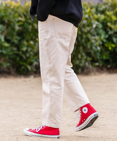 ITEMS URBANRESEARCH（アイテムズ アーバンリサーチ）の「ヘビーオンスデニム センタープレスパンツ（デニムパンツ・メンズ・オフホワイト/ブラック/グレー・MEDIUM/LARGE）」の11枚目の写真