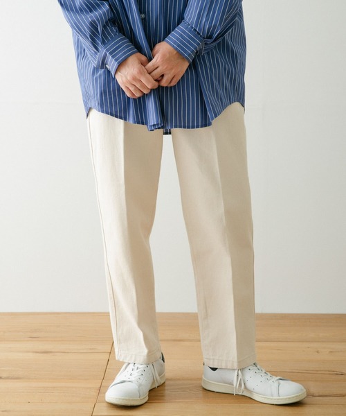 ITEMS URBANRESEARCH（アイテムズ アーバンリサーチ）の「ヘビーオンスデニム センタープレスパンツ（デニムパンツ・メンズ・オフホワイト/ブラック/グレー・MEDIUM/LARGE）」の22枚目の写真