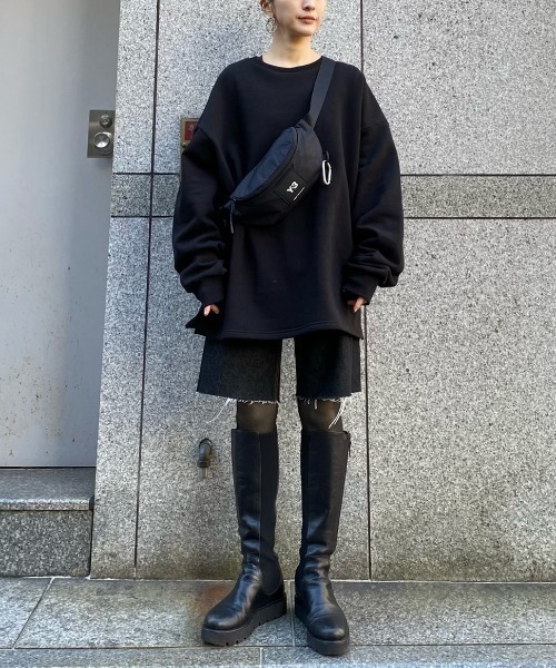 DANKE SCHON（ダンケシェーン）の「DankeSchon/ダンケシェーン/裏起毛クルーネックスウェット（スウェット・レディース・ブラック/ホワイト・FREE）」の7枚目の写真