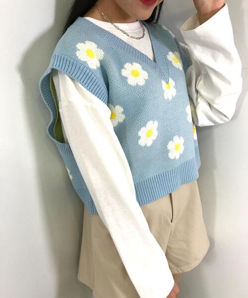 INGNI（イング）の「デイジー柄ニットベスト（ニット/セーター・レディース・ブラック/アイボリー/ブルー・M）」の10枚目の写真