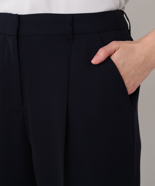 NATURAL BEAUTY BASIC（ナチュラルビューティーベーシック）の「[洗える]ポリエステルドビーＳＥＴＵＰ　パンツ（その他パンツ・レディース・ベージュ/グレー/ネイビー/ベージュ系その他5・MEDIUM/LARGE/SMALL/X-SMALL/XX-SMALL/X-LARGE）」の12枚目の写真