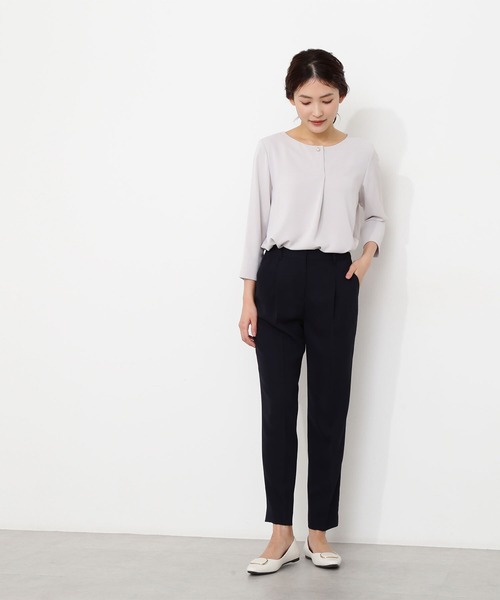 NATURAL BEAUTY BASIC（ナチュラルビューティーベーシック）の「[洗える]ポリエステルドビーＳＥＴＵＰ　パンツ（その他パンツ・レディース・ベージュ/グレー/ネイビー/ベージュ系その他5・MEDIUM/LARGE/SMALL/X-SMALL/XX-SMALL/X-LARGE）」の11枚目の写真