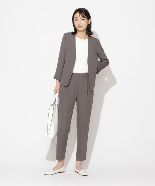 NATURAL BEAUTY BASIC（ナチュラルビューティーベーシック）の「[洗える]ポリエステルドビーＳＥＴＵＰ　パンツ（その他パンツ・レディース・ベージュ/グレー/ネイビー/ベージュ系その他5・MEDIUM/LARGE/SMALL/X-SMALL/XX-SMALL/X-LARGE）」の17枚目の写真