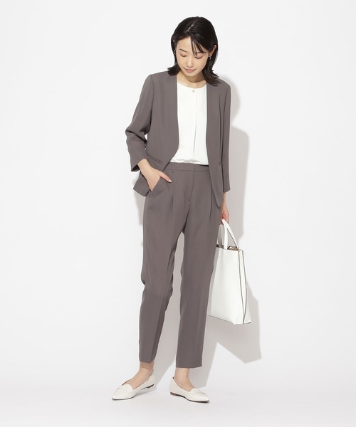 NATURAL BEAUTY BASIC（ナチュラルビューティーベーシック）の「[洗える]ポリエステルドビーＳＥＴＵＰ　パンツ（その他パンツ・レディース・ベージュ/グレー/ネイビー/ベージュ系その他5・MEDIUM/LARGE/SMALL/X-SMALL/XX-SMALL/X-LARGE）」の16枚目の写真