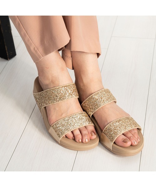 fitflop(フィットフロップ)の「【fitflop/フィットフロップ】 LULU GLITTER SLIDES スライドサンダル/サンダル/グリッター/コンフォートサンダル(サンダル・レディース・ブラック/ピンクゴールド/ネイビー/ゴールド/タン/ベージュ・US6/US7/US5/US8)」の19枚目の写真