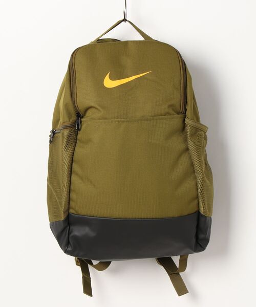 NIKE（ナイキ）の「《NIKEアパレル》ﾅｲｷ ﾌﾞﾗｼﾞﾘｱ M ﾊﾞｯｸﾊﾟｯｸ 9.5 24L（バックパック/リュック・メンズ・ブラック/ネイビー/ダークオリーブ/グリーン系その他・フリー）」の2枚目の写真