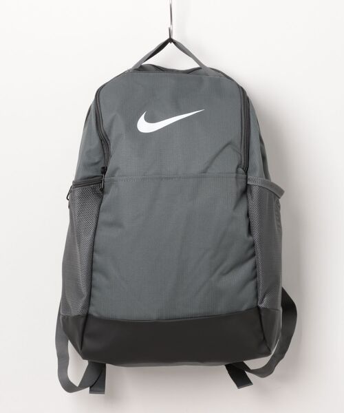 NIKE（ナイキ）の「《NIKEアパレル》ﾅｲｷ ﾌﾞﾗｼﾞﾘｱ M ﾊﾞｯｸﾊﾟｯｸ 9.5 24L（バックパック/リュック・メンズ・ブラック/ネイビー/ダークオリーブ/グリーン系その他/ダークグレー・フリー）」の2枚目の写真
