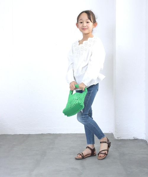 SOROTTO（ソロット）の「【ママとお揃い】ストラップ ぺたんこソールサンダル（サンダル・キッズ・ホワイト/ブラック/ダークブラウン/ピンク/シルバー/その他/パイソン・22.0cm/16.0cm/17.0cm/18.0cm/19.0cm/20.0cm/21.0cm）」の17枚目の写真