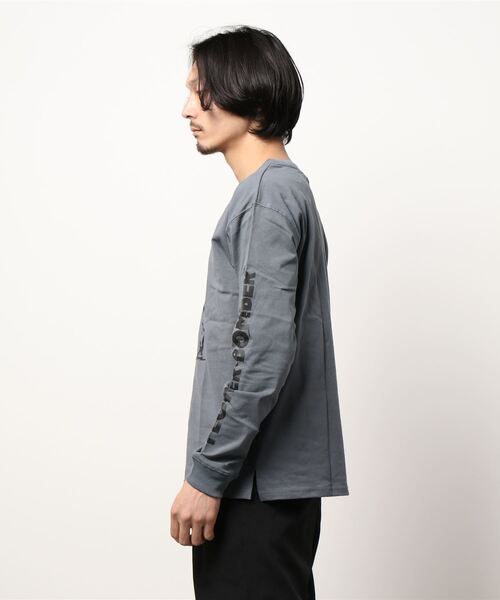 Right-on(ライトオン)の「イラストプリントロンT(Tシャツ/カットソー・メンズ・ホワイト/ダークグレー/ケリー・M/XL/L)」の4枚目の写真