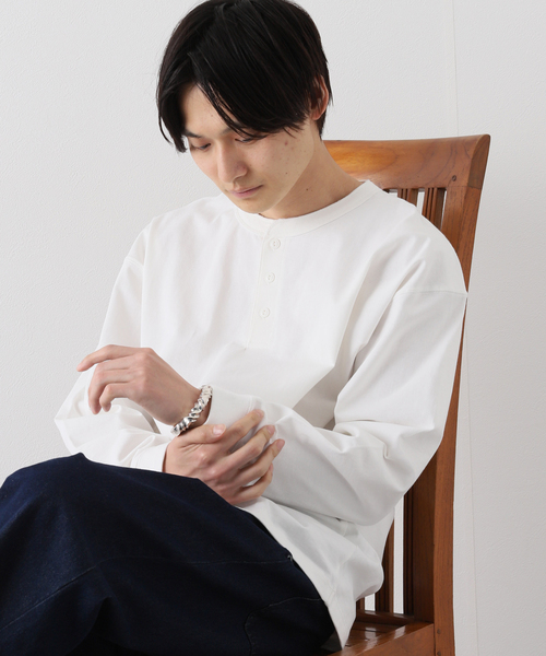 B.C STOCK(ベーセーストック)の「HENLEY/N BIG ロングスリーブTシャツ(Tシャツ/カットソー・メンズ・ホワイト/グレー・MEDIUM/LARGE)」の2枚目の写真