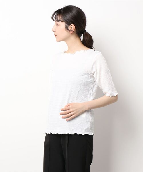 Samansa Mos2 blue（サマンサモスモスブルー）の「シャーリング5分袖プルオーバー（Tシャツ/カットソー・レディース・オフホワイト/イエロー/キナリ・ﾌﾘ-）」の6枚目の写真