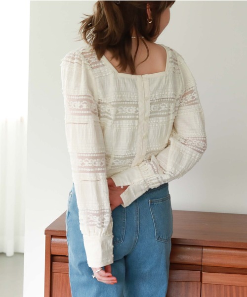 archives(アルシーヴ)の「フリルレース2WAYカーディガン(シャツ/ブラウス・レディース・ブラック/オフホワイト/アイボリー・MEDIUM)」の16枚目の写真