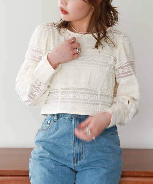 archives(アルシーヴ)の「フリルレース2WAYカーディガン(シャツ/ブラウス・レディース・ブラック/オフホワイト/アイボリー・MEDIUM)」の15枚目の写真