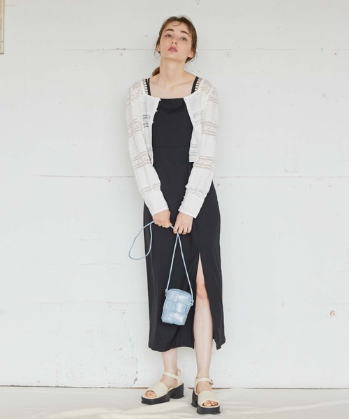 archives(アルシーヴ)の「フリルレース2WAYカーディガン(シャツ/ブラウス・レディース・ブラック/オフホワイト/アイボリー・MEDIUM)」の7枚目の写真