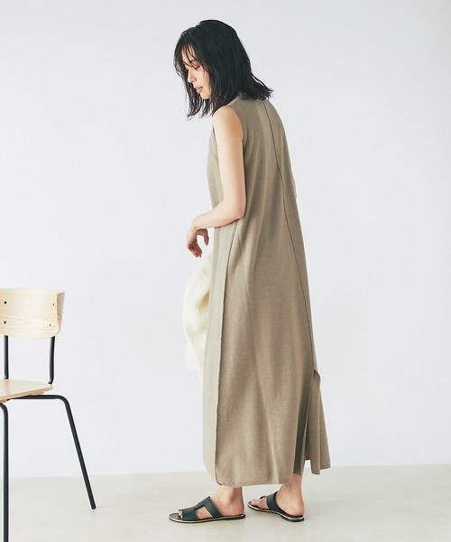 RIVE DROITE(リヴドロワ)の「テンセルリネンフレアニットワンピース(ワンピース・レディース・モカ/ベージュ系その他・FREE)」の18枚目の写真
