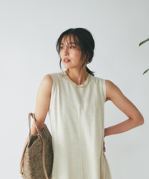 RIVE DROITE(リヴドロワ)の「テンセルリネンフレアニットワンピース(ワンピース・レディース・モカ/ベージュ系その他・FREE)」の6枚目の写真