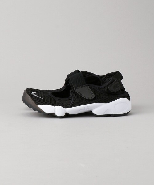 NIKE(ナイキ)の「NIKE/ナイキ エアリフトブリーズ(スニーカー・レディース・ブラック・23.0cm/24.0cm/25.0cm/22.0cm/28.0cm)」の4枚目の写真