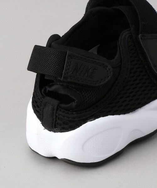 NIKE(ナイキ)の「NIKE/ナイキ エアリフトブリーズ(スニーカー・レディース・ブラック・23.0cm/24.0cm/25.0cm/22.0cm/28.0cm)」の9枚目の写真