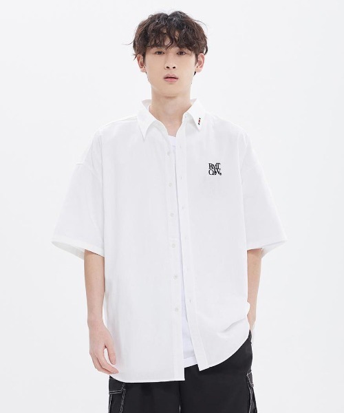 ROMANTIC CROWN（ロマンティッククラウン）の「A'GEM/9 × .kom『ROMANTIC CROWN/ロマンティッククラウン』RECENT LOGO OXFORD SHIRT/リーセント オックスフォードシャツ（シャツ/ブラウス・レディース・ブルー/ホワイト/ライトブルー・L）」の2枚目の写真