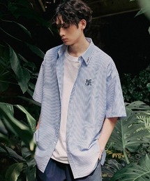ROMANTIC CROWN | A'GEM/9 × .kom『ROMANTIC CROWN/ロマンティッククラウン』RECENT LOGO OXFORD SHIRT/リーセント オックスフォードシャツ(シャツ/ブラウス)