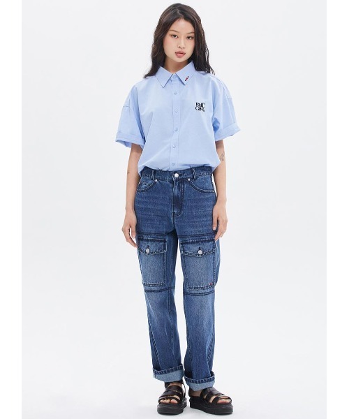 ROMANTIC CROWN（ロマンティッククラウン）の「A'GEM/9 × .kom『ROMANTIC CROWN/ロマンティッククラウン』RECENT LOGO OXFORD SHIRT/リーセント オックスフォードシャツ（シャツ/ブラウス・レディース・ブルー/ホワイト/ライトブルー・L）」の7枚目の写真