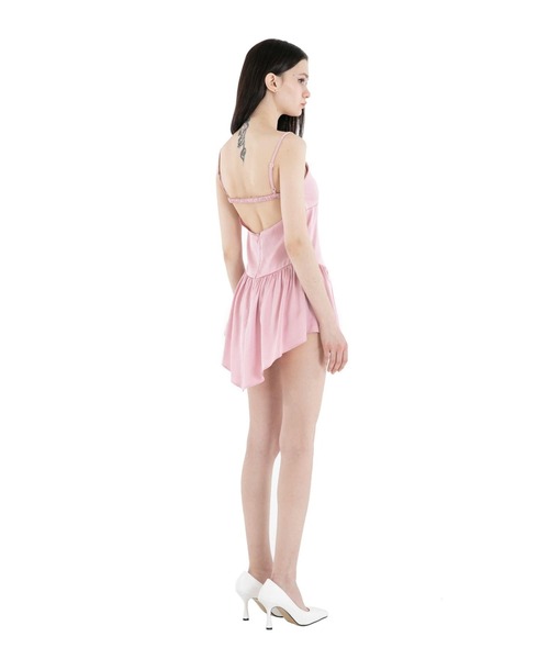 L.H.P(エルエイチピー)の「ITZAVIBE/イッザバイブ/Lettering Satin Onepiece/サテンワンピース(ワンピース・レディース・ブラック/ピンク・SMALL/MEDIUM)」の5枚目の写真