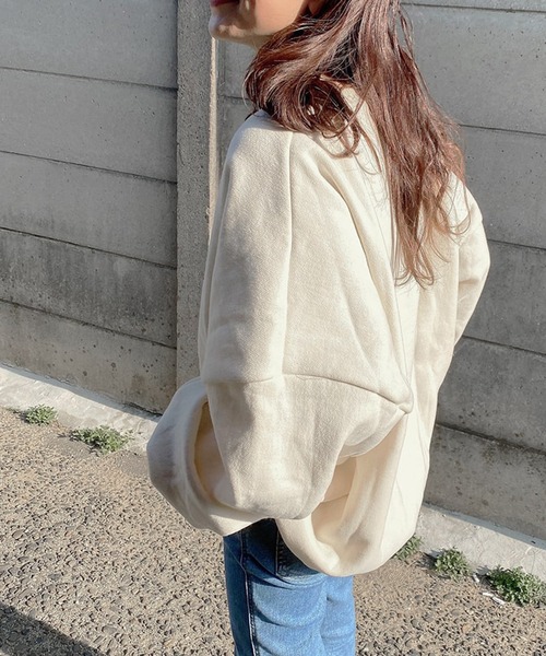 HEILIS(ヘイリス)の「【hideka select】裏起毛 NEW YORKロゴスウェット / オーバーサイズ スウェット ロゴ トレーナー グリーン グレー アイボリー(スウェット・レディース・チャコールグレー/グリーン/アイボリー・FREE)」の11枚目の写真