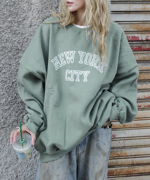 HEILIS(ヘイリス)の「【hideka select】裏起毛 NEW YORKロゴスウェット / オーバーサイズ スウェット ロゴ トレーナー グリーン グレー アイボリー 秋服 冬服 長袖 裏起毛 韓国 ノームコア カジュアル(スウェット・レディース・チャコールグレー/グリーン/アイボリー・FREE)」の22枚目の写真