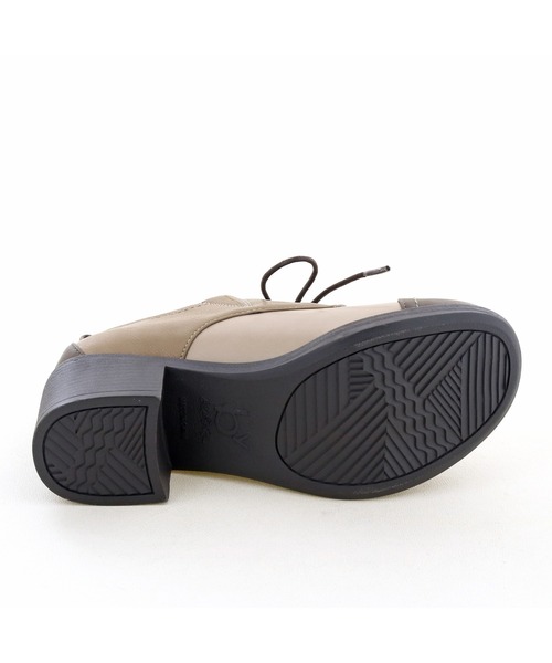 byあしながおじさん（バイアシナガオジサン）の「レースアップシューズ　-8980438（ドレスシューズ・レディース・ベージュ/マルチ/チェック・22.5cm/23.5cm/24.5cm/23.0cm/24.0cm/25.0cm/22.0cm）」の15枚目の写真