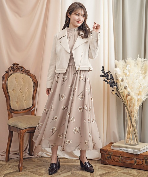 Noela（ノエラ）の「エフェメラルリリーワンピース（ワンピース