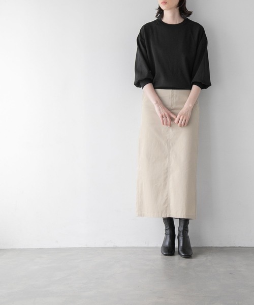yuw(ユウ)の「チノマキシスカート 299035(スカート・レディース・ライトベージュ/ベージュ・LARGE/MEDIUM)」の4枚目の写真