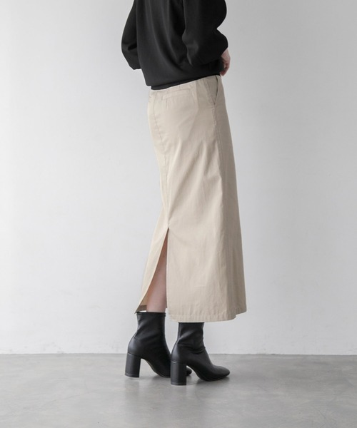 yuw(ユウ)の「チノマキシスカート 299035(スカート・レディース・ライトベージュ/ベージュ・LARGE/MEDIUM)」の6枚目の写真