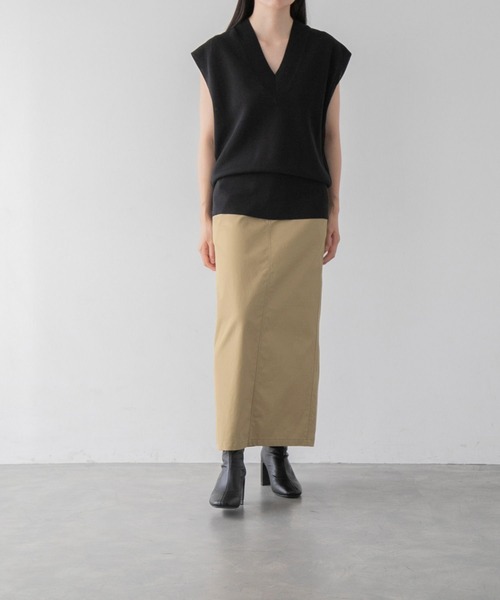 yuw(ユウ)の「チノマキシスカート 299035(スカート・レディース・ライトベージュ/ベージュ・LARGE/MEDIUM)」の9枚目の写真