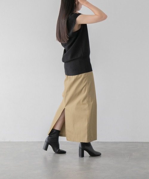 yuw(ユウ)の「チノマキシスカート 299035(スカート・レディース・ライトベージュ/ベージュ・LARGE/MEDIUM)」の10枚目の写真