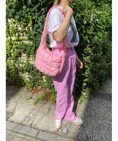 WC(ダブル シー)の「キルトショルダーバッグ(ショルダーバッグ・レディース・ホワイト/ブラック/サックスブルー/ピンク/グリーン・FREE)」の19枚目の写真